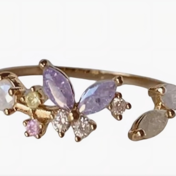 Elegant Butterfly Gold Plated Costume Ring - Picture 2 of 3